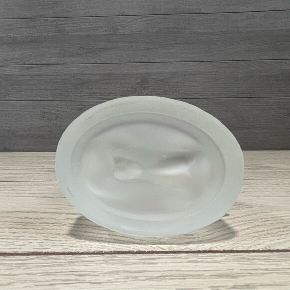 Vintage LE Smith Frosted Glass Girl with Goose Geese Figurine Paperweight - Picture 4 of 10